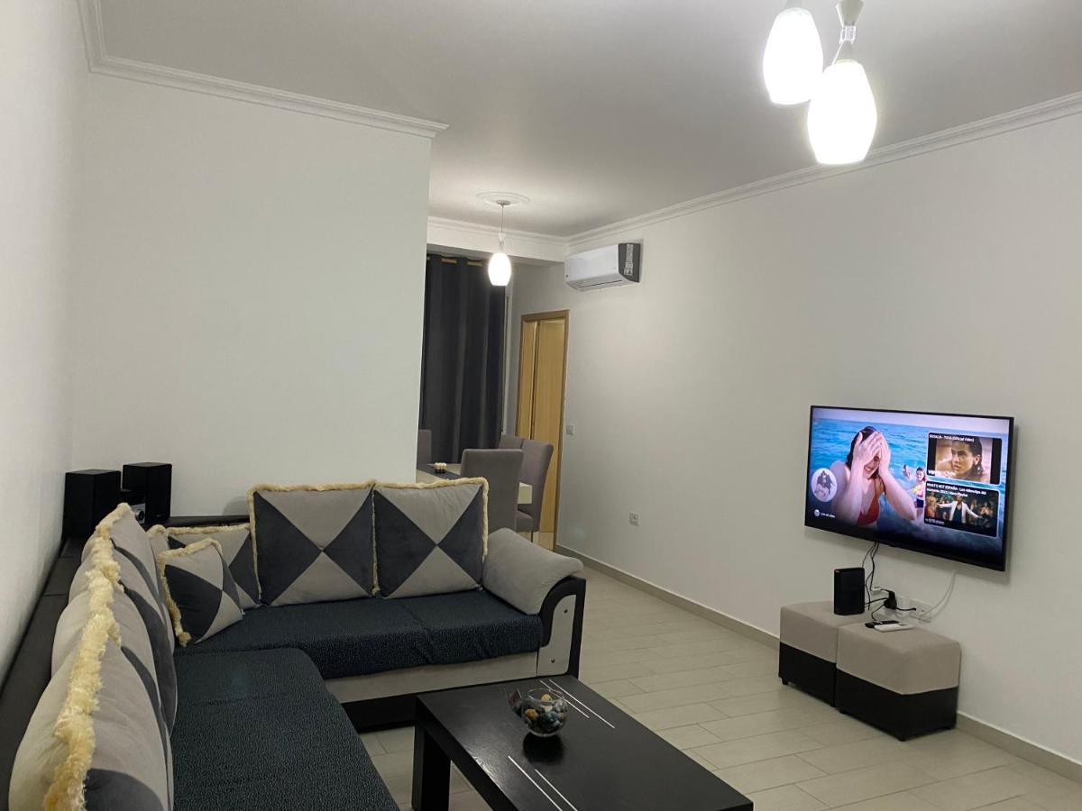 Redona Apartament Vlore Ngoại thất bức ảnh